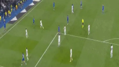 大乐透期号专家推荐：特温特主场挑战费耶诺德分析